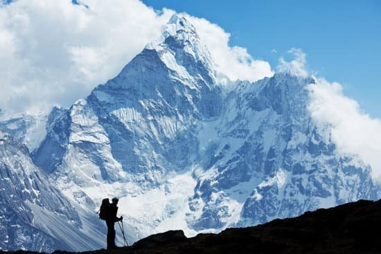 EP30-Conquista tu propio Everest (Parte 2): alcanza tus sueños con la Montañista Profesional Carla Pérez.